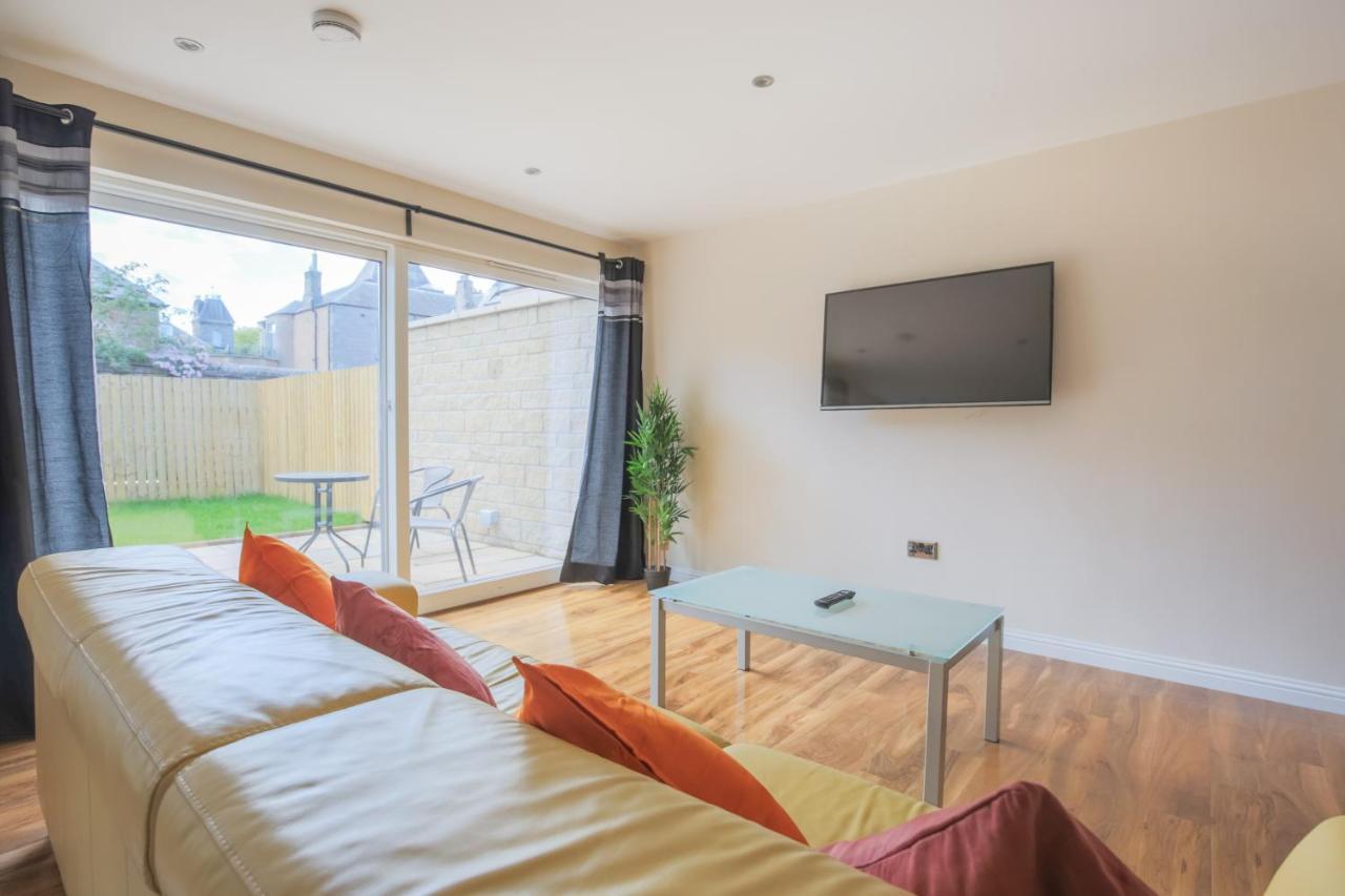 Stylish Modern Newly Built Apartment 15 Min From City Centre Edimburgo Esterno foto